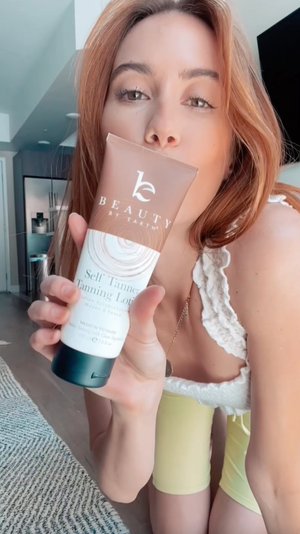 @Janelle-G-Self-Tanner-Body-Lotion-body-brush-UGC2.png